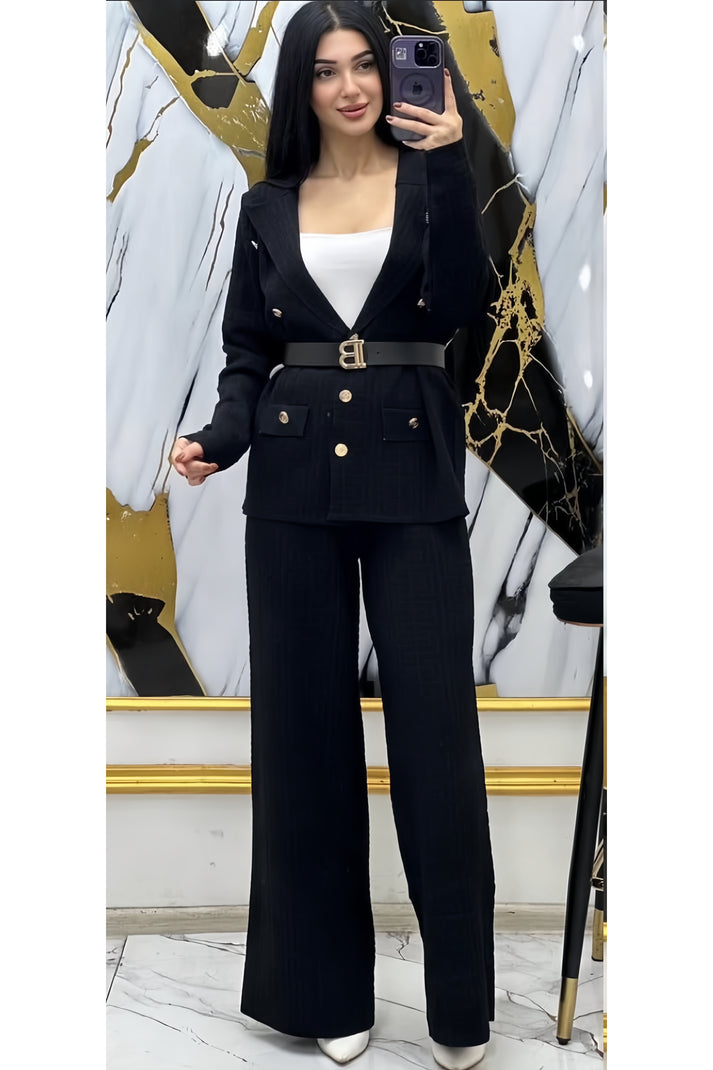 Luxurious Suit with a Geometric Pattern and Belt - Black