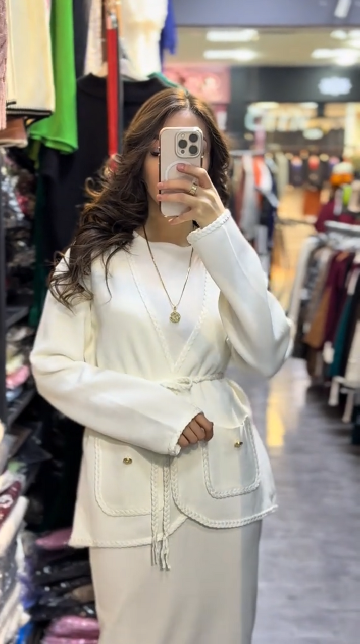 Belted jacket and skirt, two-piece set - Ivory